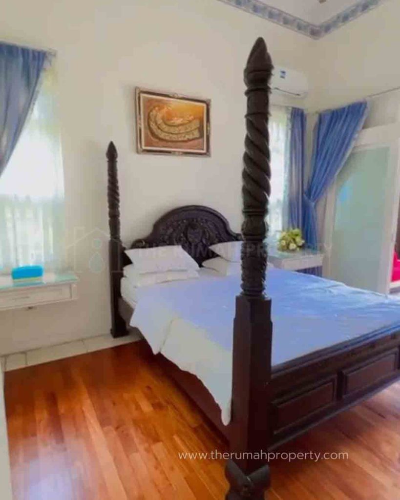 Jual-Villa-Taman-Bunga-Cipanas-Unit-Full-Furnished-8