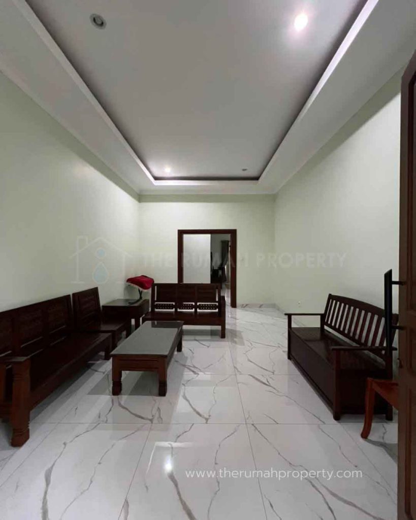 Rumah-1-Lantai-Private-Pool-Dengan-One-Gate-dan-Security-Pasar-Minggu-Jaksel-4