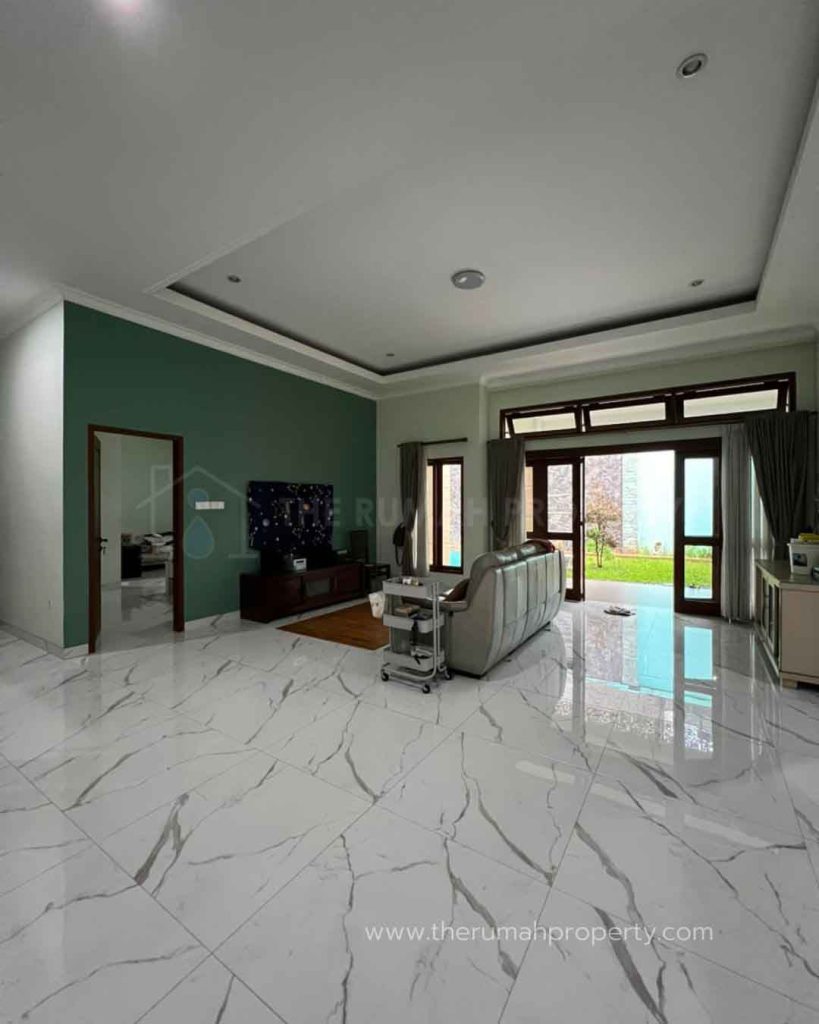 Rumah-1-Lantai-Private-Pool-Dengan-One-Gate-dan-Security-Pasar-Minggu-Jaksel-5