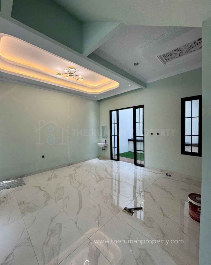 Rumah-Baru-Dijual-di-Jagakarsa-Jaksel-2-Lantai-3-Kamar-4