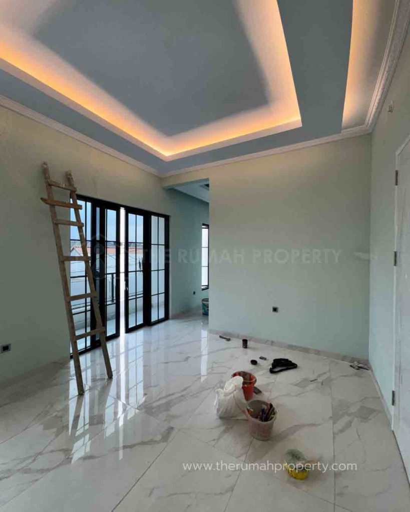 Rumah-Baru-Jagakarsa-Available-3-Unit-Desain-Modern-Klasik-9