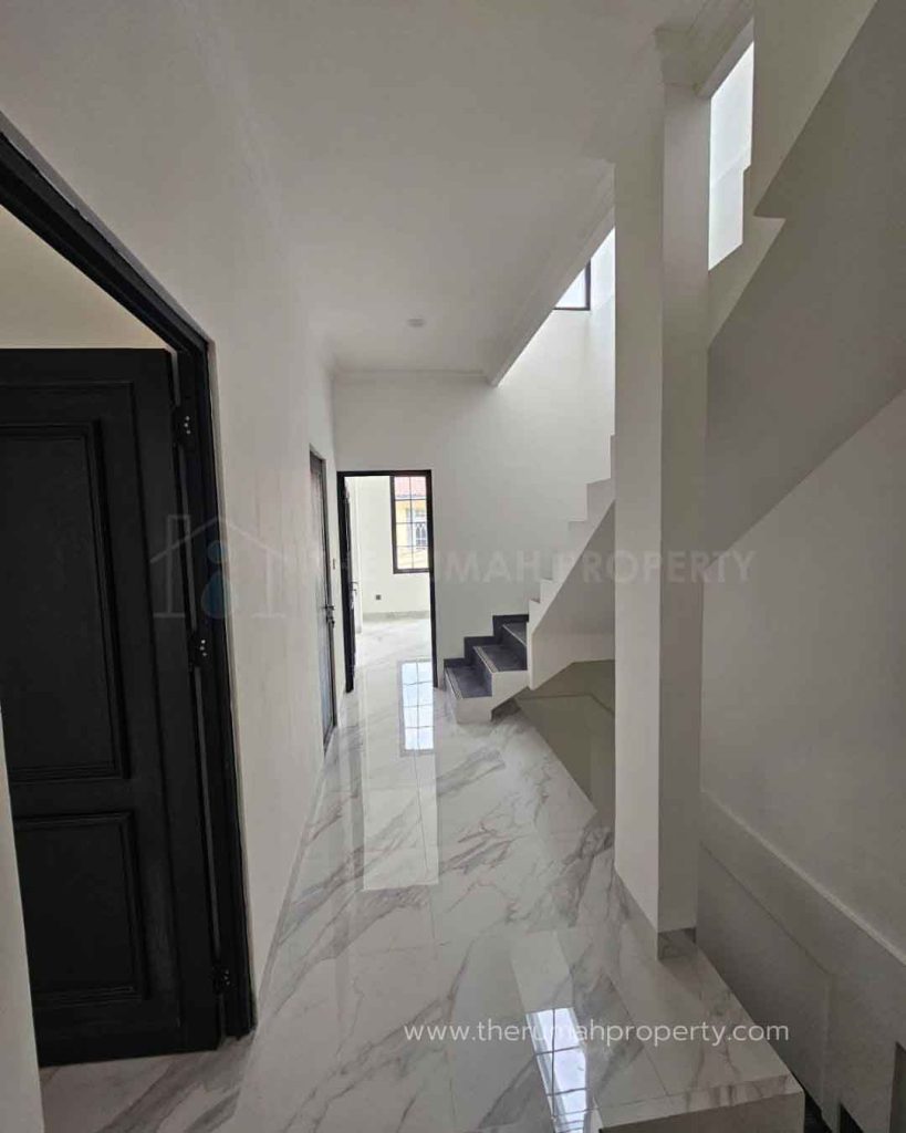 Rumah-Bintaro-Jakarta-Selatan-Unit-Baru-3-Lantai-Free-All-in-Biaya-biaya-3