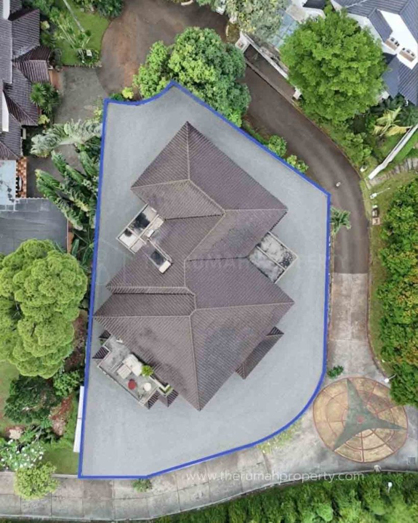 Rumah-Dalam-Komplek-Exclusive-Cilandak-One-Gate-Keamanan-24-Jam-Lingkungan-Asri-1