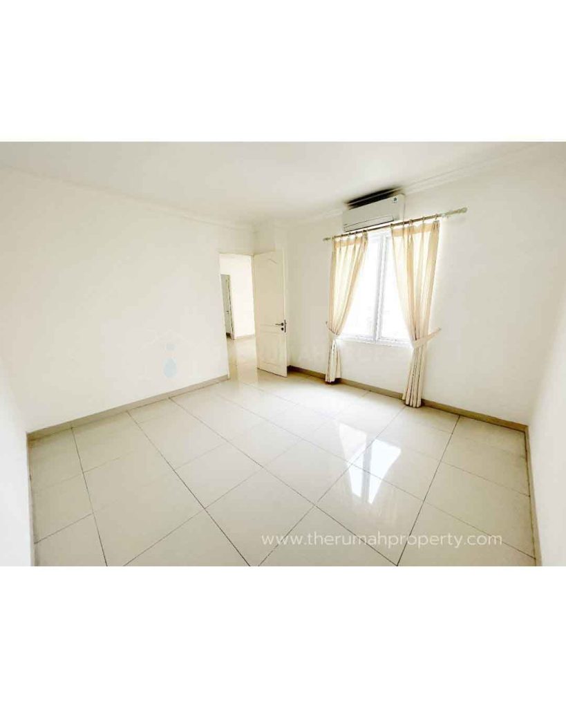 Rumah-Dalam-Townhouse-Kahfi-Cipedak-Jagakarsa-Jaksel-6