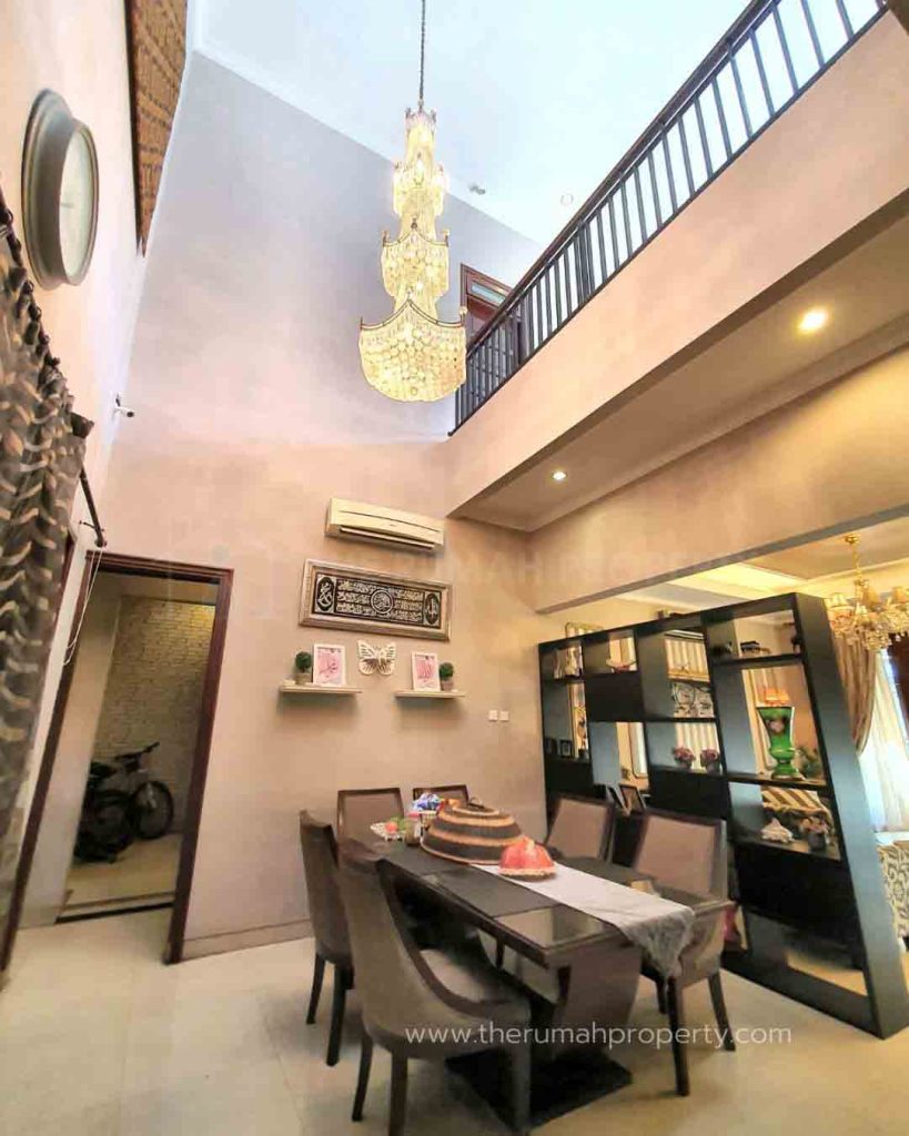 Rumah-Dijual-Dalam-Cluster-Duren-Tiga-Jaksel-Unit-Semi-Furnished-4