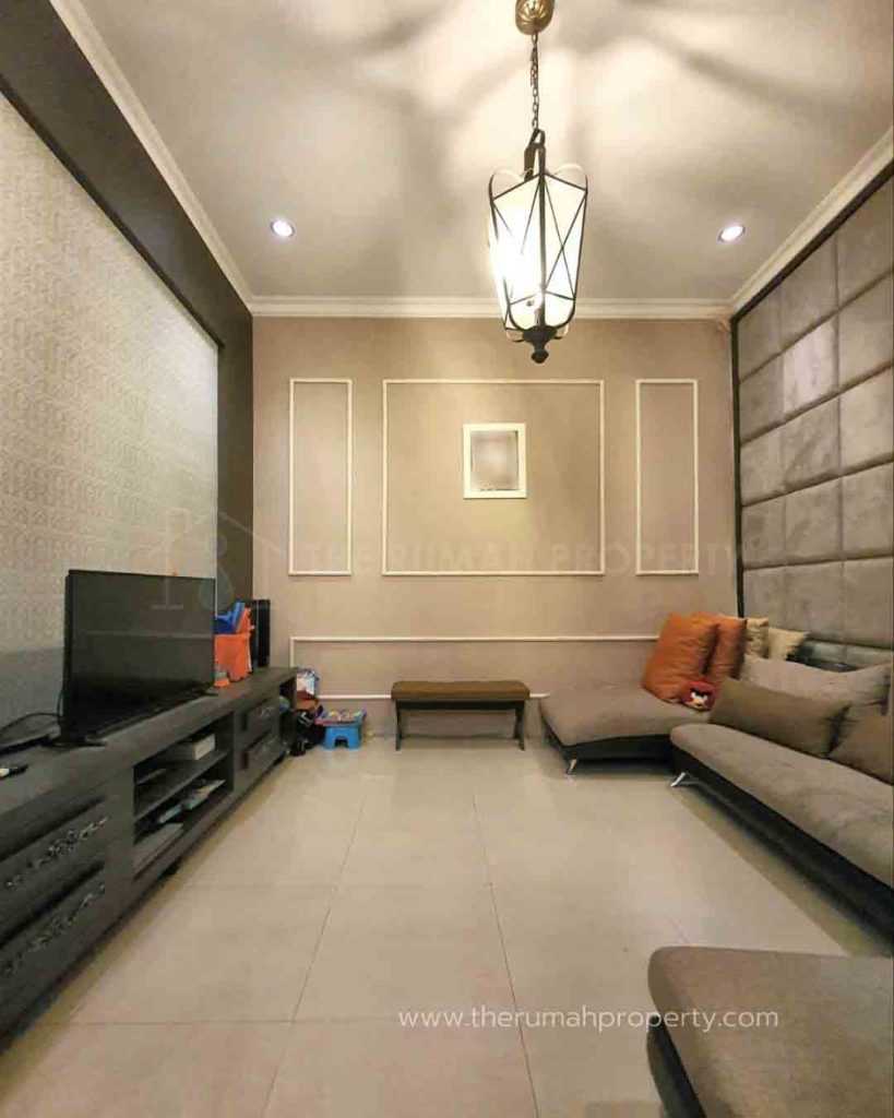 Rumah-Dijual-Dalam-Cluster-Duren-Tiga-Jaksel-Unit-Semi-Furnished-5