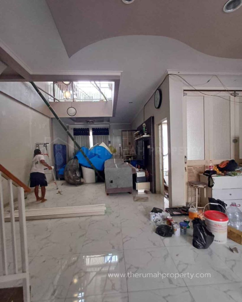 Rumah-Dijual-Dalam-Cluster-Jagakarsa-Jaksel-Full-Renovasi-6