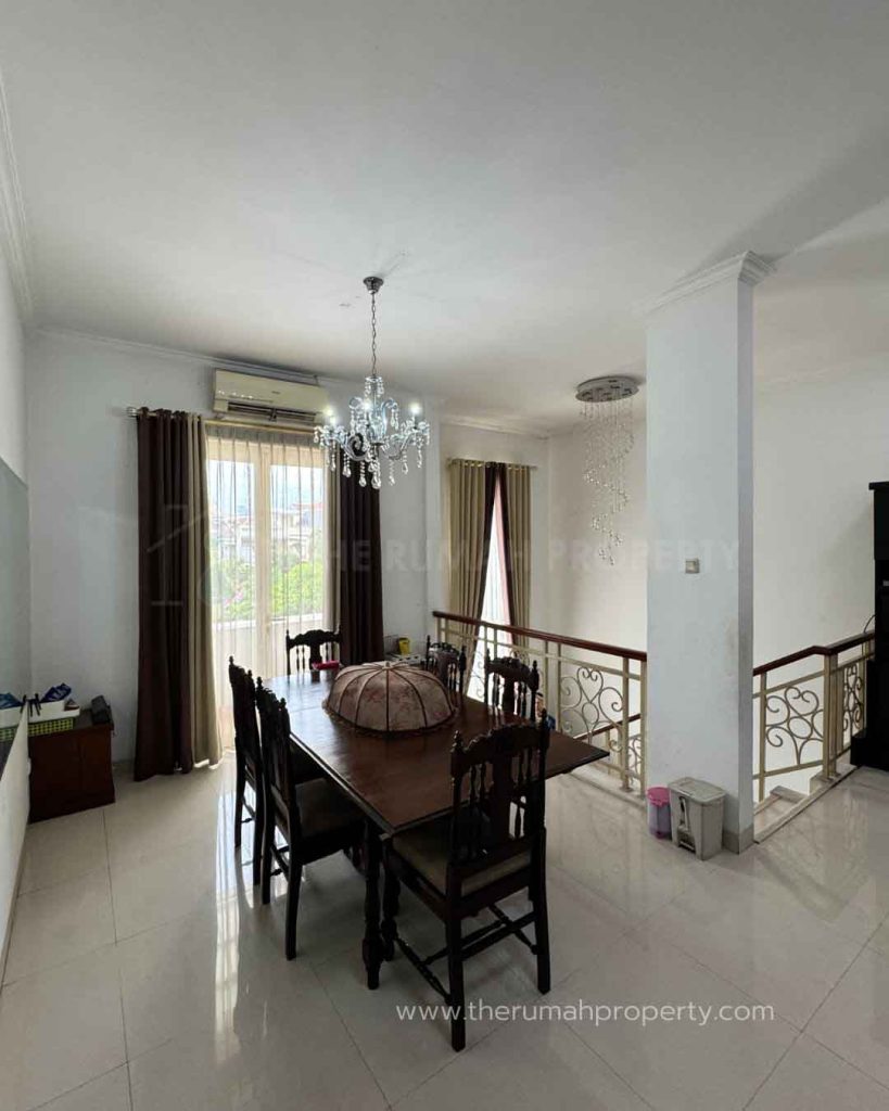 Rumah-Dijual-Dalam-Cluster-Pulogebang-Jaktim-Unit-Sudah-Renovasi-8