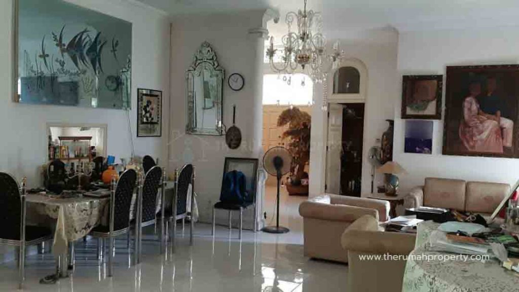 Rumah-Dijual-Dalam-Komplek-Patra-Kuningan-Jakarta-Selatan-Lingkungan-Elit-7-1