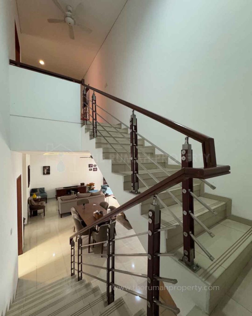 Rumah-Dijual-di-Casa-23-Lebak-Bulus-Unit-Siap-Huni-Private-Pool-7