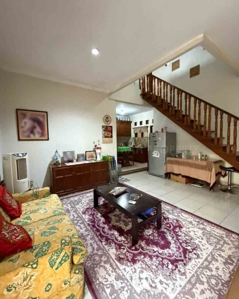 Rumah-Dijual-di-Ciniru-Kebayoran-Baru-Jakarta-Selatan-Dekat-ke-Senopati-5