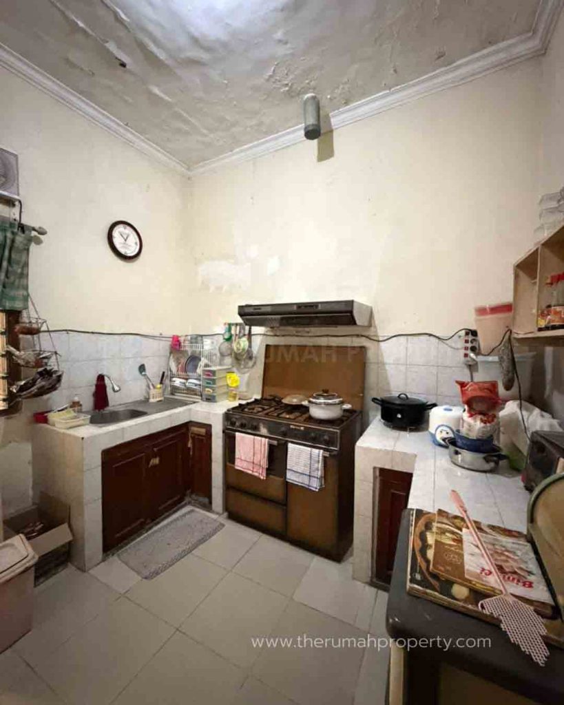 Rumah-Dijual-di-Ciniru-Kebayoran-Baru-Jakarta-Selatan-Dekat-ke-Senopati-6