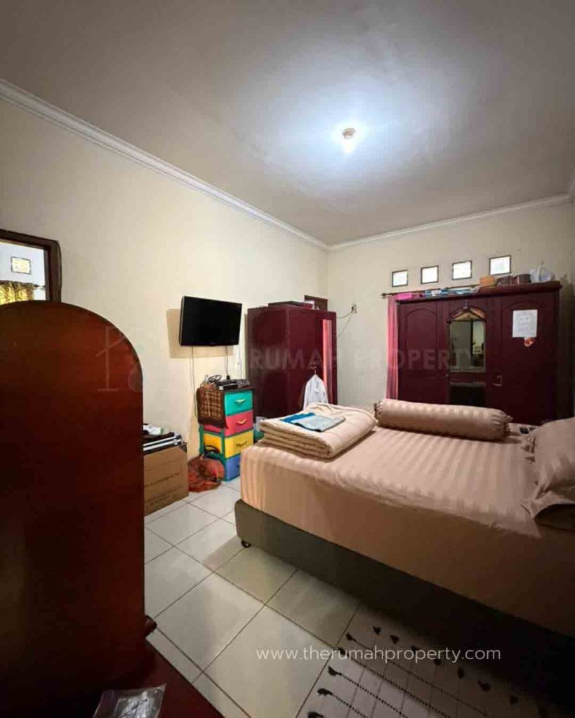 Rumah-Dijual-di-Ciniru-Kebayoran-Baru-Jakarta-Selatan-Dekat-ke-Senopati-9