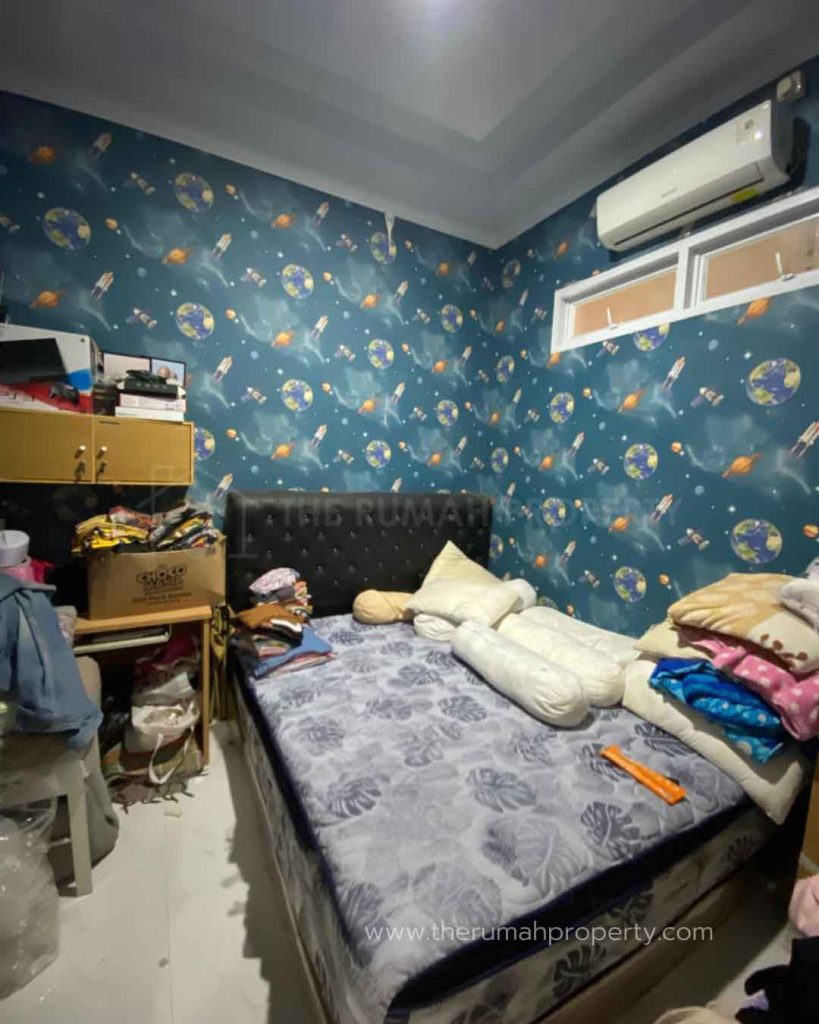 Rumah-Dijual-di-Halim-Kampung-Makasar-Jaktim-2-Lantai-3-Kamar-10