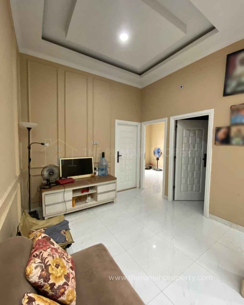Rumah-Dijual-di-Halim-Kampung-Makasar-Jaktim-2-Lantai-3-Kamar-8