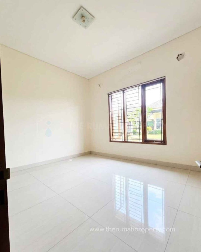 Rumah-Dijual-di-Kalibata-Pancoran-Jakarta-Selatan-2-Lantai-4-kamar-8
