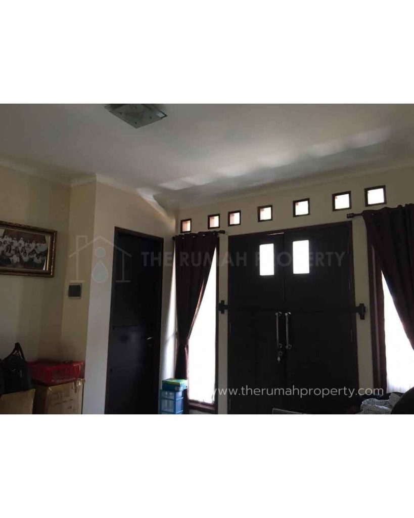 Rumah-Hook-2-Lantai-Pejaten-Barat-Jaksel-4