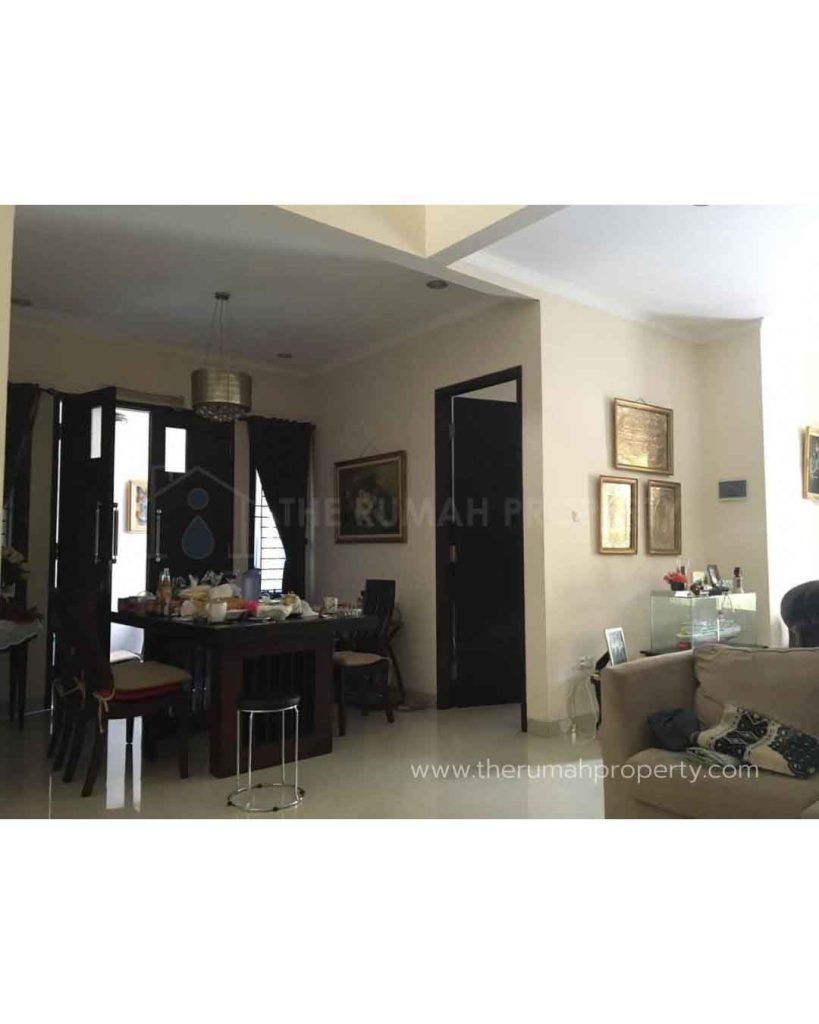 Rumah-Hook-2-Lantai-Pejaten-Barat-Jaksel-5