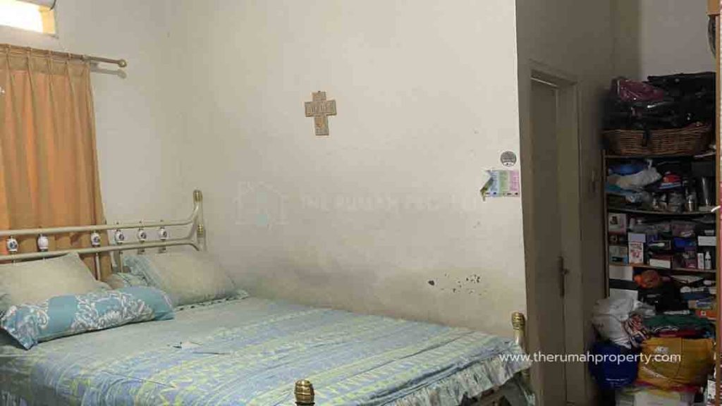 Rumah-Hook-Dijual-di-Petukangan-Jakarta-Selatan-Unit-Siap-Huni-10