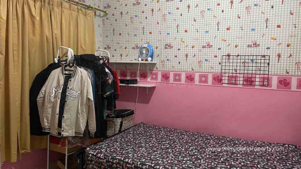 Rumah-Hook-Dijual-di-Petukangan-Jakarta-Selatan-Unit-Siap-Huni-11
