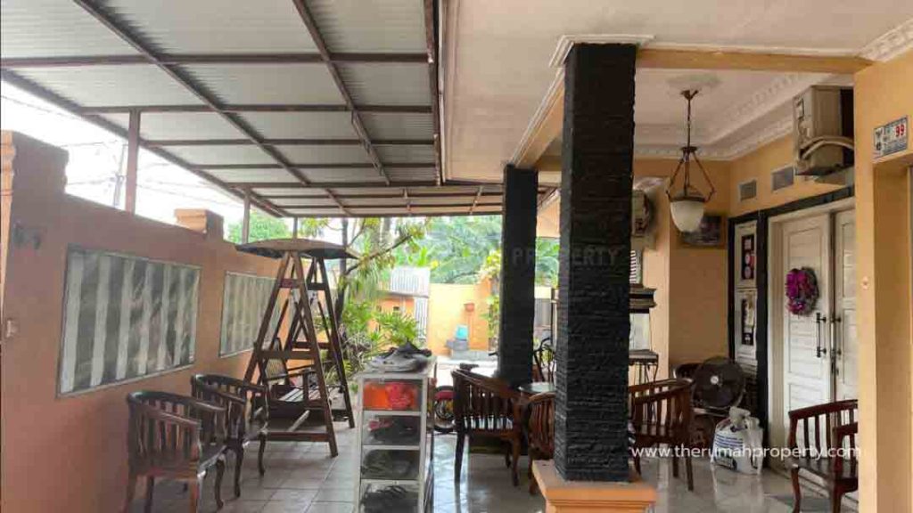 Rumah-Hook-Dijual-di-Petukangan-Jakarta-Selatan-Unit-Siap-Huni-5