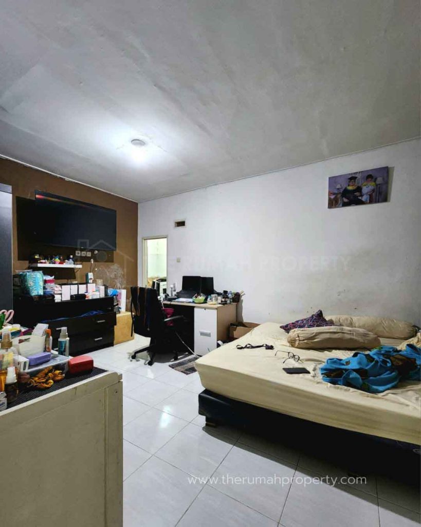 Rumah-Lama-1-Lantai-Kebayoran-Baru-Jakarta-Selatan-Harga-Murah-10