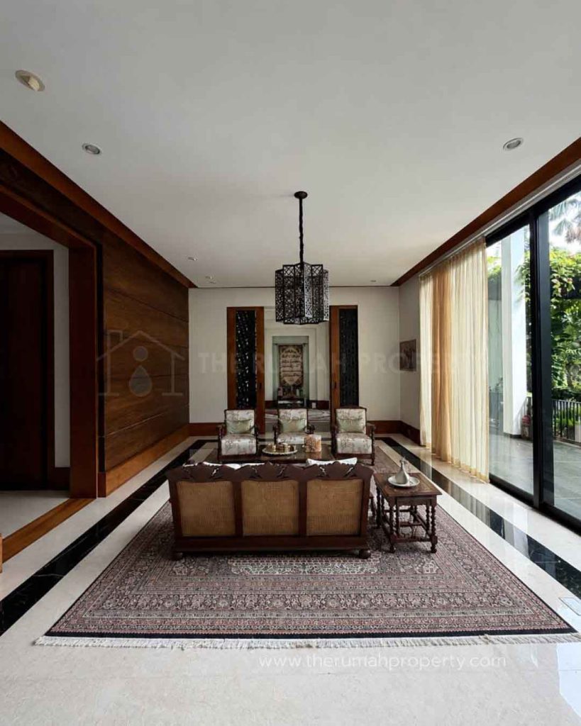 Rumah-Mewah-Dijual-di-Kebayoran-Baru-Jaksel-Spec-Premium-Ada-Pool-6