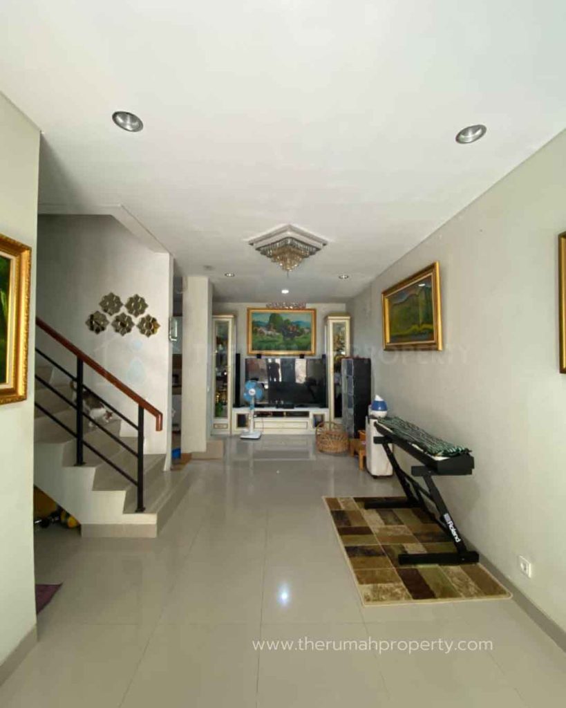 Rumah-Premier-Estate-3-Dijual-Rugi-Harga-Murah-Dalam-Cluster-4