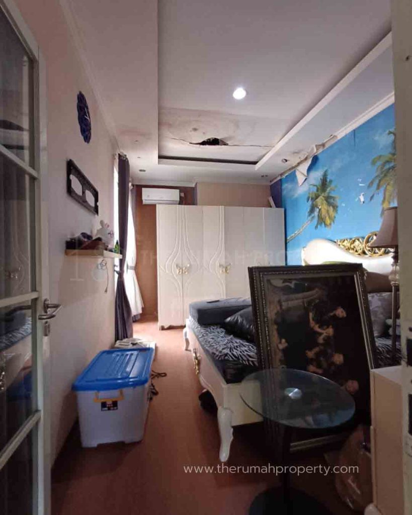 Rumah-Renovasi-Seperti-baru-Dalam-Cluster-di-Jagakarsa-11