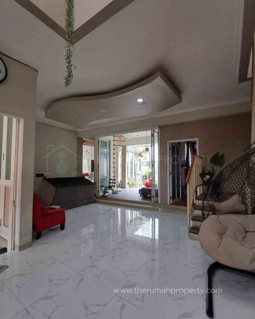 Rumah-Renovasi-Seperti-baru-Dalam-Cluster-di-Jagakarsa-2