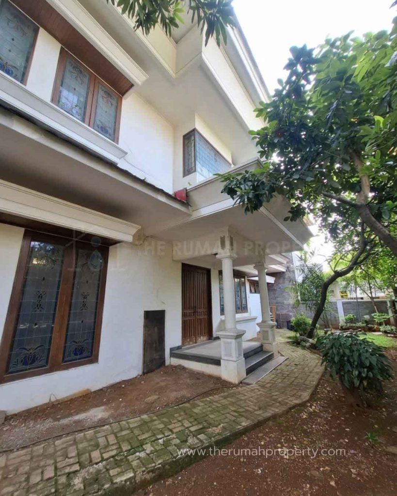 Rumah-Senopati-Area-Kebayoran-Baru-Cocok-Untuk-Hunian-atau-Kantor-1