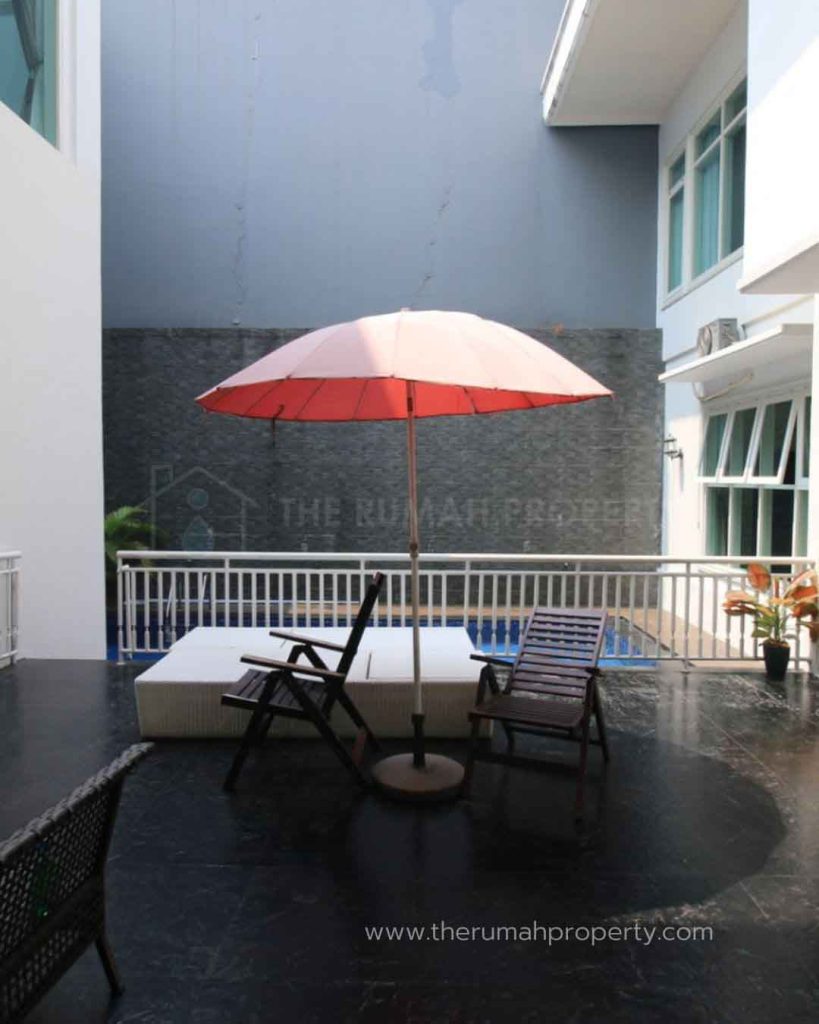 Sewa-Rumah-Patra-Kuningan-Lokasi-Premium-Elit-dan-Dekat-Pusat-Bisnis-5