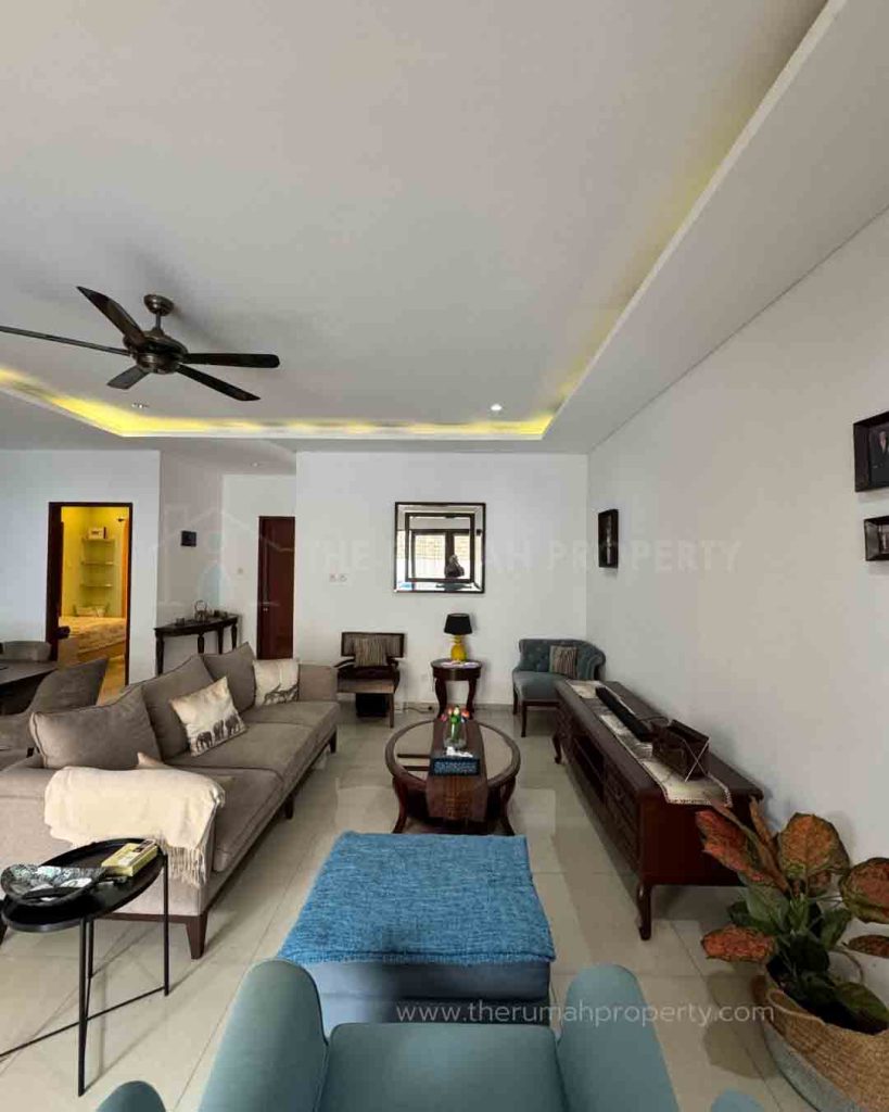 Townhouse-3-Lantai-Private-Pool-Lebak-Bulus-Dalam-Cluster-4