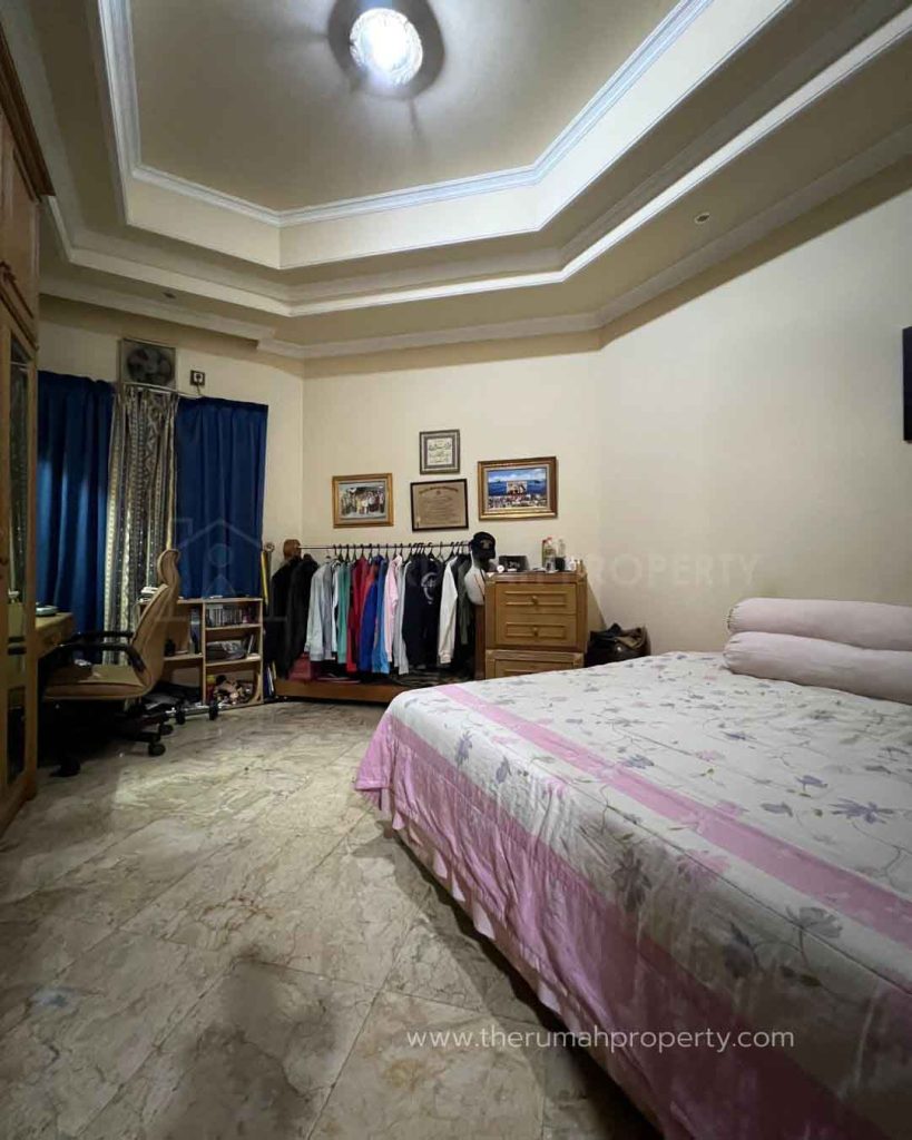 Townhouse-Private-Pool-2-Lantai-Siap-Huni-Kebayoran-Lama-One-Gate-System-11
