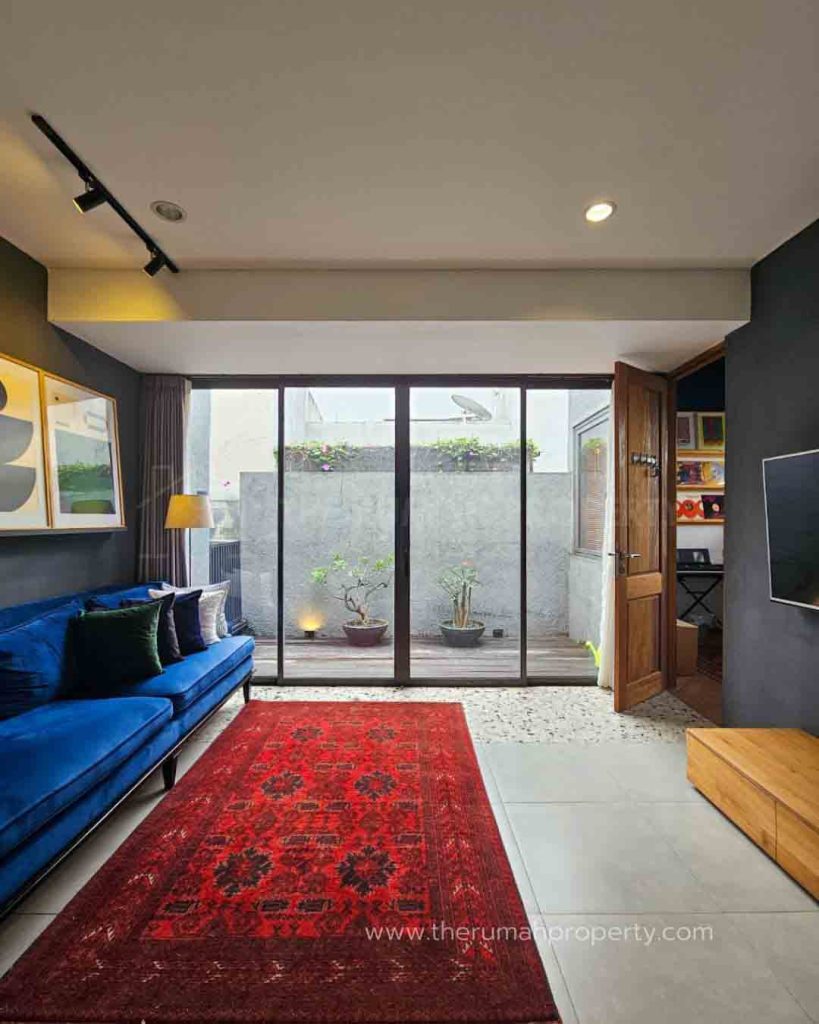 Townhouse-Rancangan-Arsitek-Ternama-Veteran-Bintaro-Jaksel-Unit-Siap-Huni-4