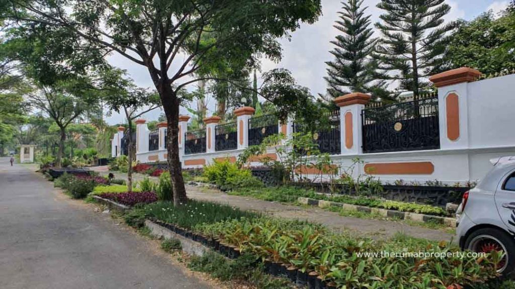 Villa-Dijual-di-Cipanas-Puncak-1
