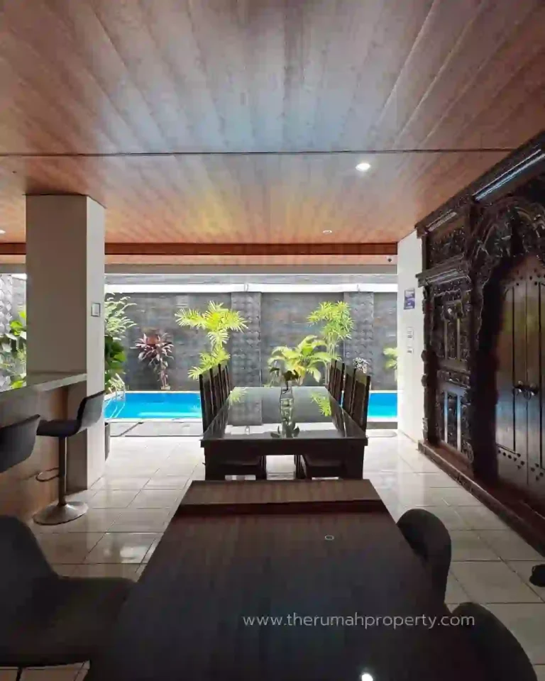 Jual Rumah Kost Exclusive di Area Cipete Jakarta Selatan Fasilitas Ada Kolam Renang (1)