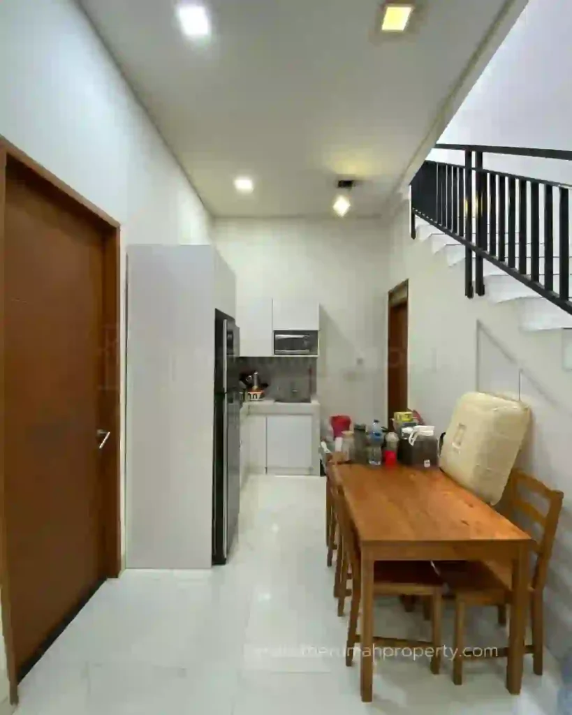 Jual Rumah di Tebet Jaksel dekat ke Stasiun Tebet (3)