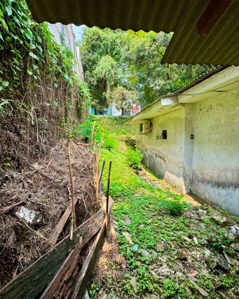 Rumah-Hook-Jalan-Lebar-Fatmawati-Jaksel-Dekat-Pusat-Bisnis-6