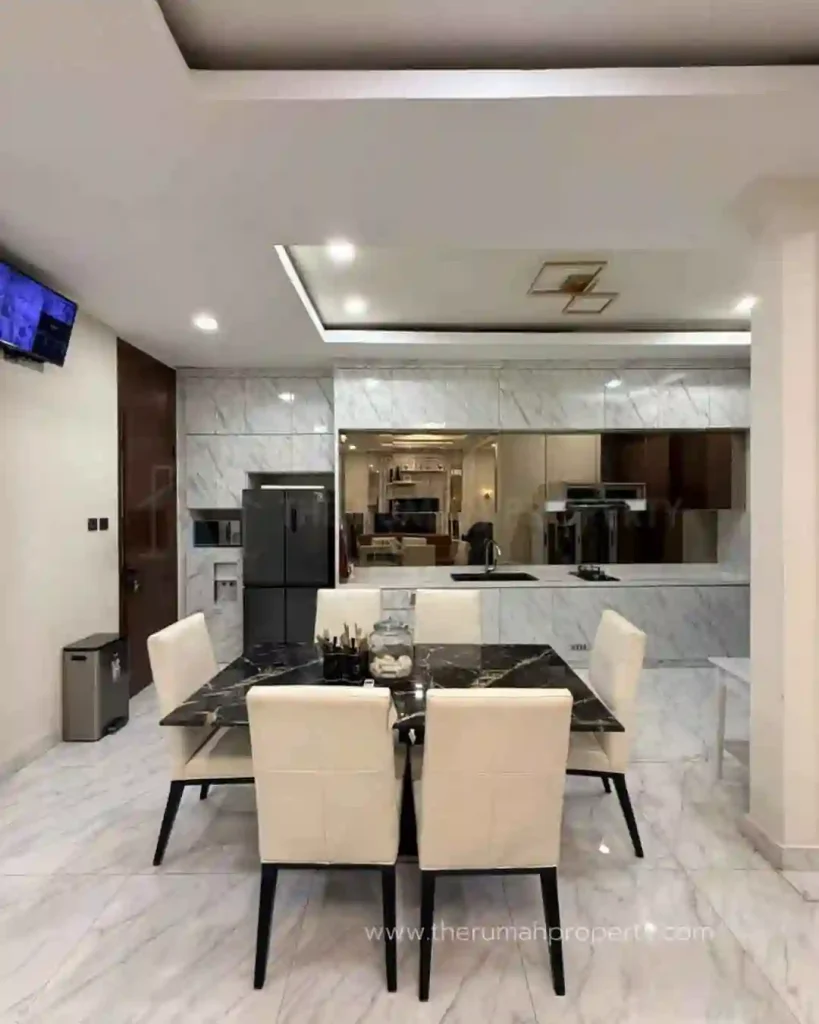 Rumah-Kebagusan-Dijual-Pinggir-Jalan-Raya-Terdiri-Dari-2-Rumah-5