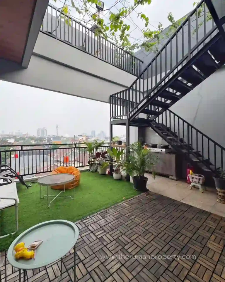 Rumah Kost Exclusive Fatmawati Jaksel Dekat Stasiun MRT Haji Nawi (11)