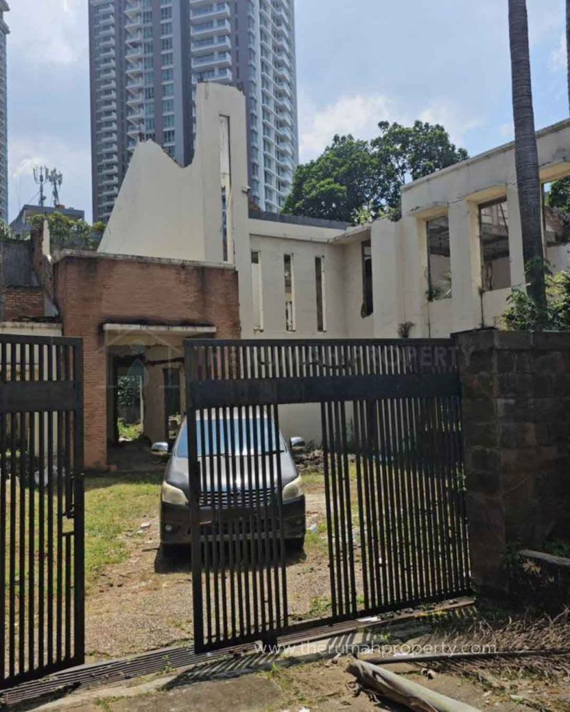 Rumah-Tua-Perlu-Bangun-Ulang-Hitung-Tanah-Kemang-Jaksel-Harga-Murah-Bawah-NJOP-5