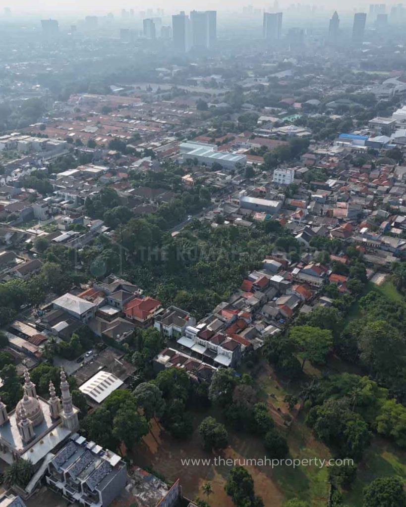 Tanah-Luas-di-Cilandak-Jaksel-Lokasi-Strategis-Bisa-Untuk-Komersial-5