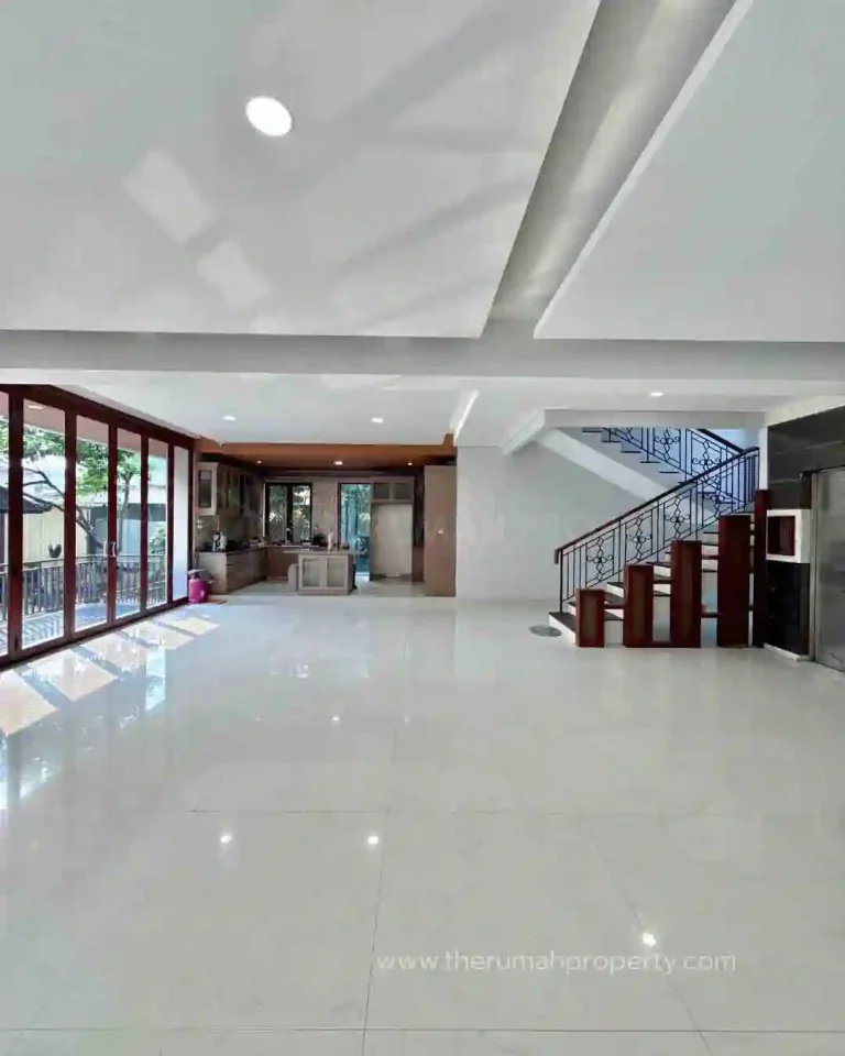Jual Rumah Cilandak Desain Modern Private Pool dan Lift Pribadi (6)