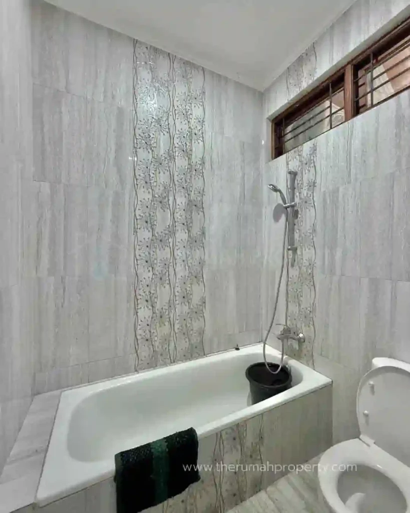 Rumah Bagus Kebayoran Baru 2 Lantai Unit Rapi dan Siap Huni (11)