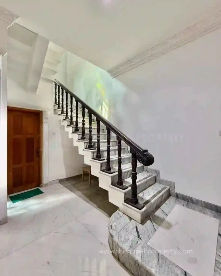 Rumah Bagus Kebayoran Baru 2 Lantai Unit Rapi dan Siap Huni (7)