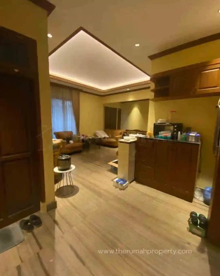 Rumah Dijual di Jatipadang Jalan Lebar Lantai Marmer (4)