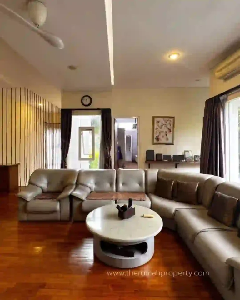 Dijual Rumah Dalam Komplek Perumahan Elit di Alam Sutera Lingkungan Tenang (5)