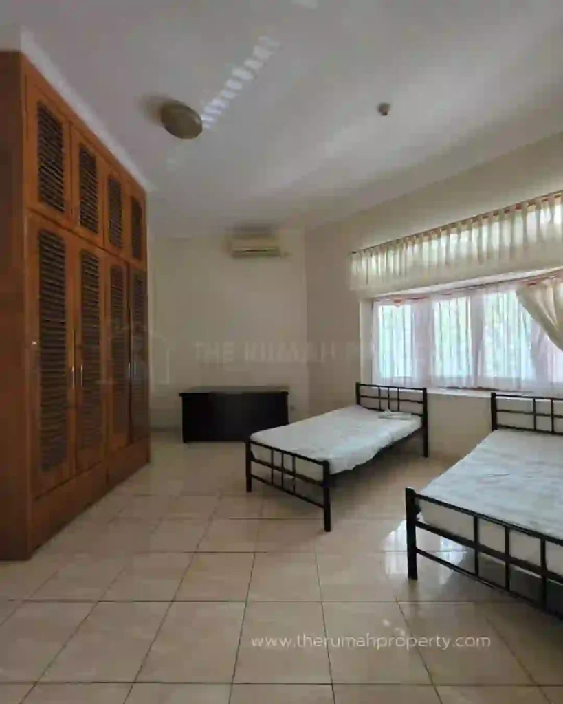 Dijual Rumah SHM 2 Lantai 6 Kamar di Kebayoran Baru Prime Area (10)