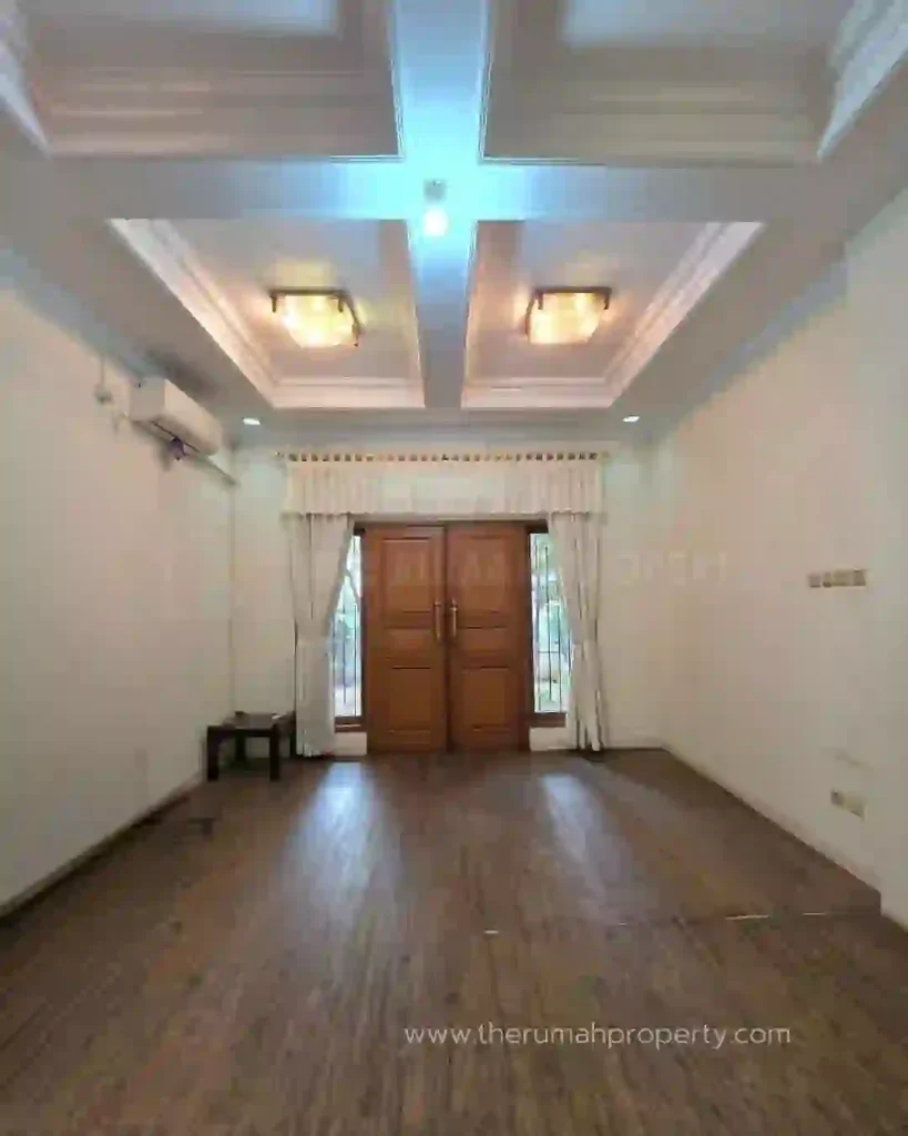 Dijual Rumah SHM 2 Lantai 6 Kamar di Kebayoran Baru Prime Area (3)